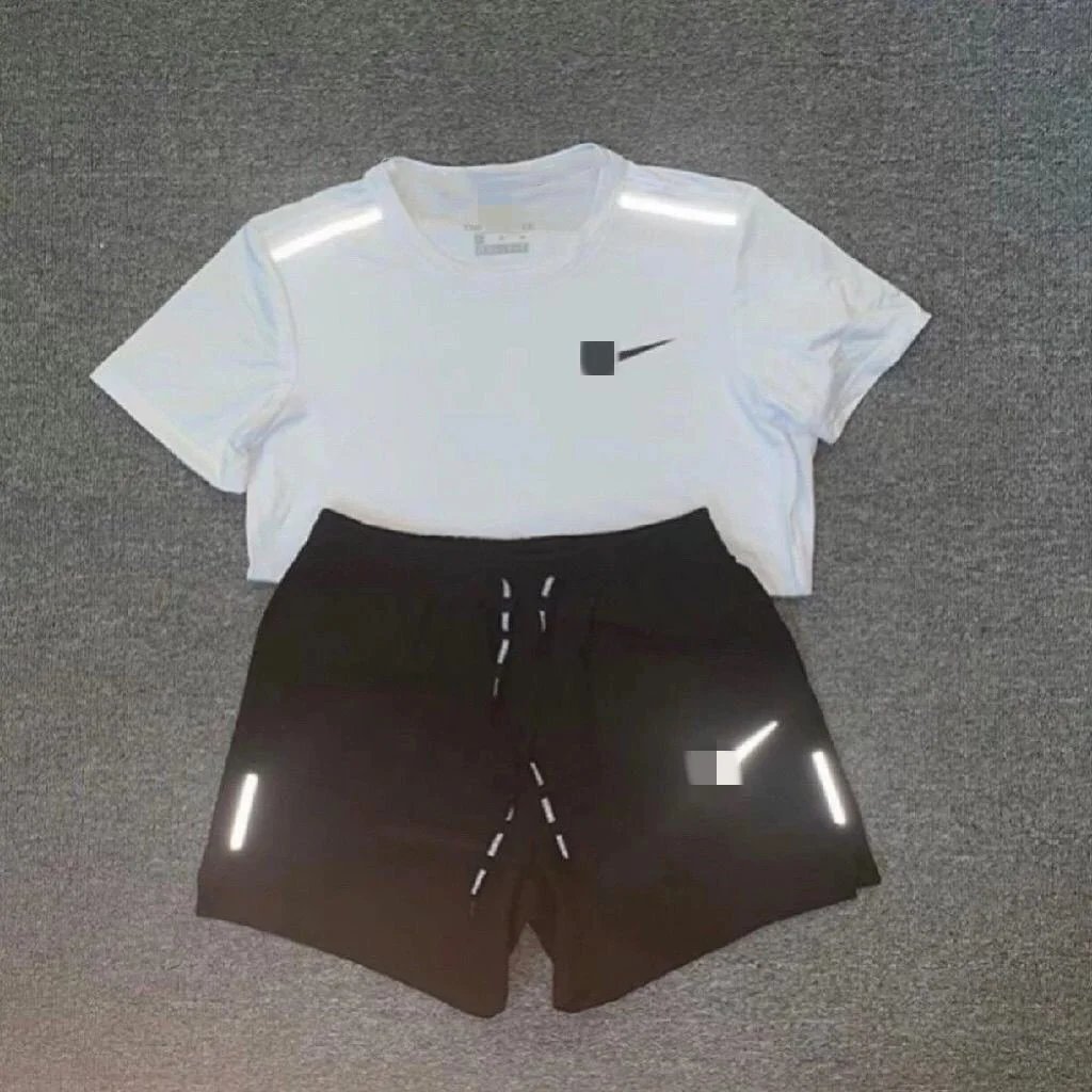 Nike Reflective Training Set Sporty Matching Set White and Black — product photo 1