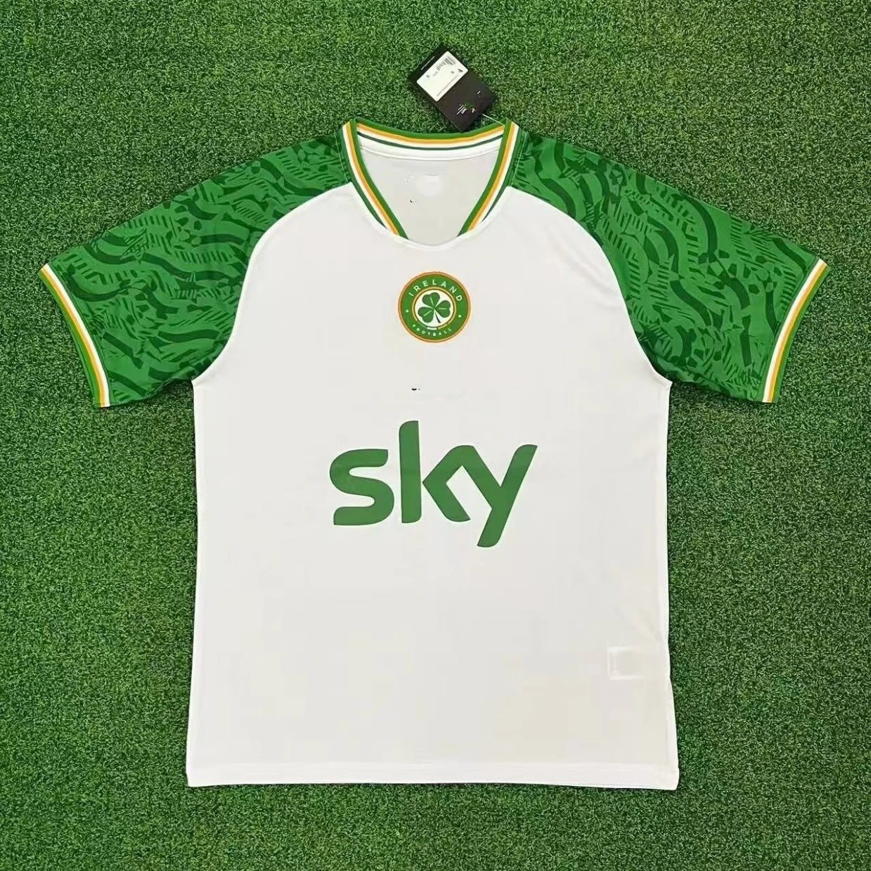 Design National Team Soccer Jerseys Graphic Sporty Football Jersey Multicolor — product photo 3