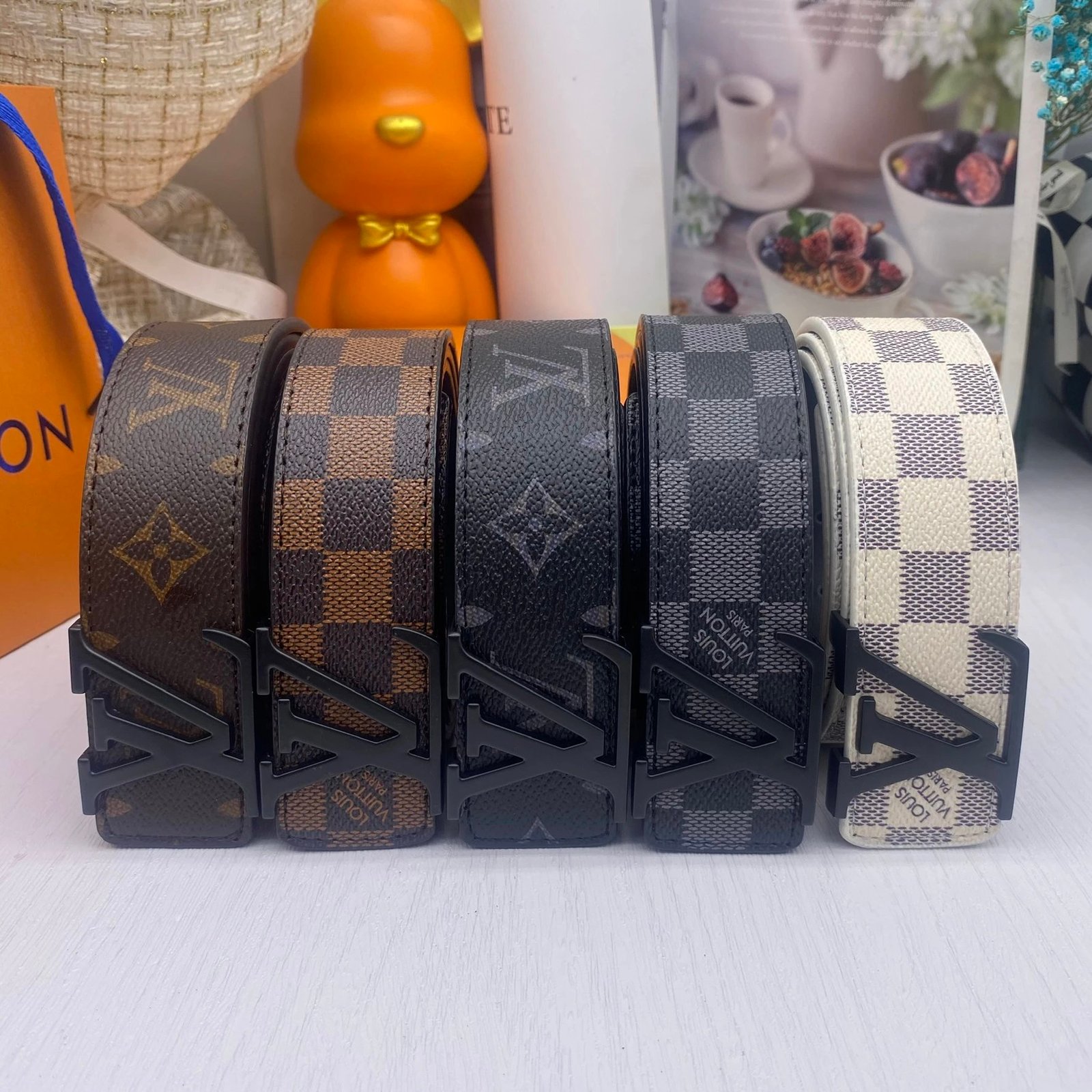Louis Vuitton LV Initiales Classic Monogram Leather Belt Brown — product photo 2